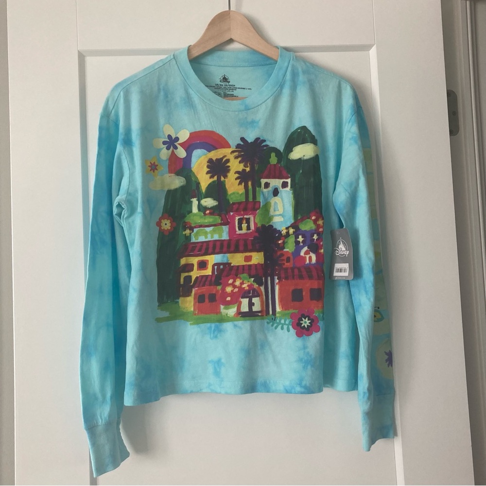 Disney Encanto Shirt Size XS WOMENS